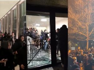 Video: Protesters storm and vandalize Istanbul municipality building
