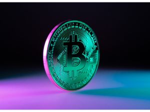 أسعار العملات المشفرة مقابل الدولار اليوم, المصدر shutterstock