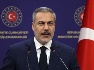  Netanyahu is challenging the entire world with U.S. support: Turkish FM