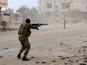 Syrian forces flood Daraa with troops after violent confrontation