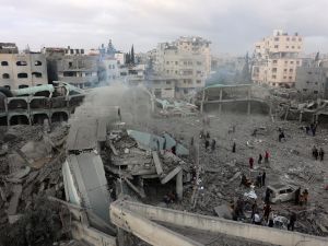 Israeli strikes on Gaza kill dozens as ground assault increasing in Shujaiya