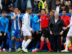 How Many Games Will Mbappé Miss After His Red Card vs Alavés?