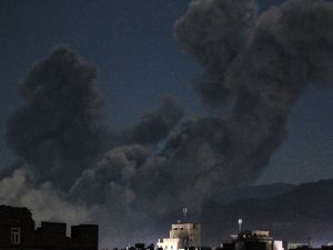 US expands airstrikes on Houthi targets in Yemen