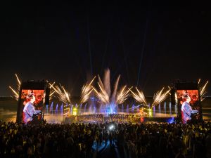 Yas Island Celebrates Announcement of Disney Theme Park Resort with a Record-Breaking Drone Show, Landmark Illuminations, Live Performances and Fireworks Spectacular