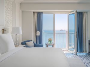 Four Seasons Hotel Doha Named #1 City Hotel in North Africa and the Middle East by Travel + Leisure