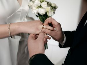 نصائح عملية وذكية للتوفير في تكاليف حفل الزفاف