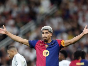 Araujo: From Barcelona to the Radar of European Giants