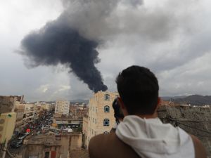 Israel sends “Message of Fire” to Houthis and Iran after Sana’a airstrikes