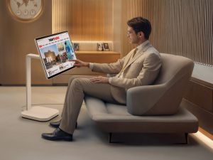 LG Swing Monitors Bring Workspace Flexibility and Functionality to the Modern Business Environment