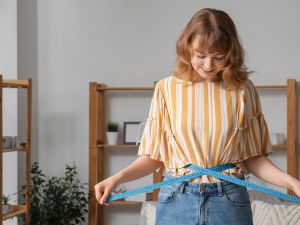 تحدي نحت الخصر والبطن: أسبوع واحد لنتيجة أوضح