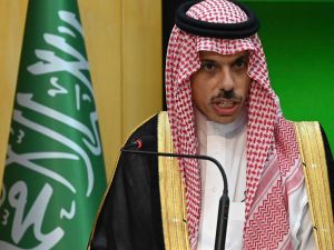 وزير الخارجية السعودي