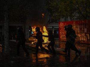 France erupts as police clash with ‘Block Everything’ protesters 