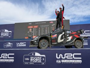 فريق تويوتا جازو للسباقات يحطم الرقم القياسي ويفوز بالمركزين الأول والثاني في رالي تشيلي 