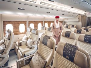 طيران الإمارات توفر الدرجة السياحية الممتازة على جميع طائراتها الإيرباص A380 إلى نيويورك