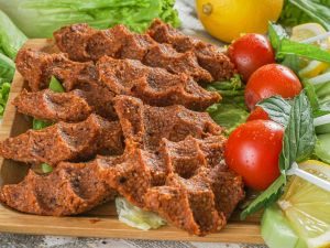 سلطة البرغل الأرمنية سلطة البرغل الأرمنية