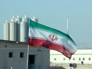 علم إيران