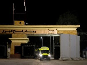 Egyptian ambulances cross back into Egypt through the Rafah border crossing with the Gaza Strip on February 1, 2025. Photo by KEROLOS SALAH / AFP Rafah border crossing
