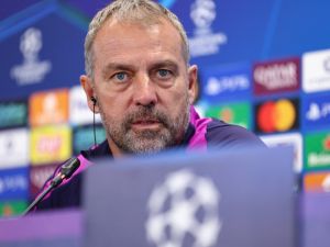 الكعبي وطارمي.. ثنائي الهجوم الذي يُقلق فليك قبل مواجهة أولمبياكوس