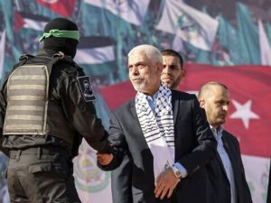 اقتراح حرق جثمان زعيم حركة حماس يحيى السنوار