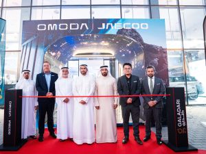 OMODA&JAECOO Debuts JAECOO J7 SHS in UAE with Grand Showroom Opening in Sharjah