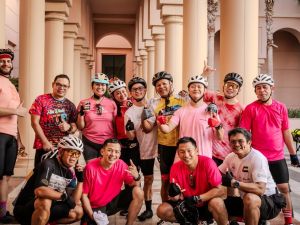 ريكسوس مارينا أبوظبي يتعاون مع القافلة الوردية لاستضافة فعالية رايد ويذ ريكسوس أكتوبر القادم