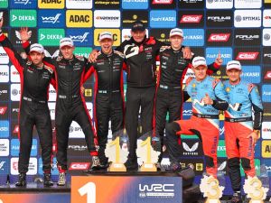 فريق تويوتا جازو للسباقات يحصد المركزيْن الأول والثاني في رالي أوروبا الوسطى ولقب تويوتا الخامس على التوالي في بطولة المصنّعين