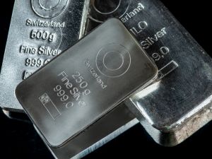 ارتفاع الطلب الموسمي واستنزاف المخزون