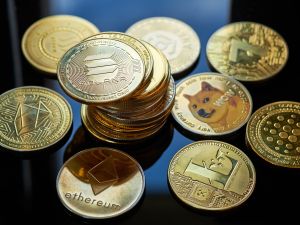 تخطت المعاملات 4 مرات الإمارات