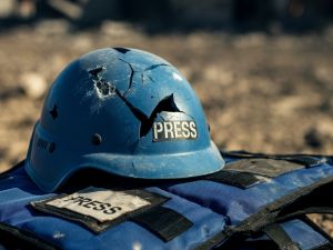 Russian drone kills two Ukrainian journalists. (Shutterstock) Russian strike kills two Ukrainian journalists