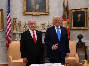 الرئيس الأميركي يصف رحلته إلى الشرق الأوسط بأنها ستكون "مميزة جداً"