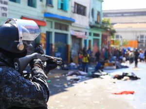 مجارز في شوارع البرازيل بين الشرطة وتجار المخدرات