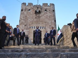 الشرع من قلعة حلب