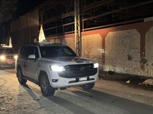 سيارات الصليب الأحمر