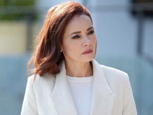 Turkish actress Özgü Namal