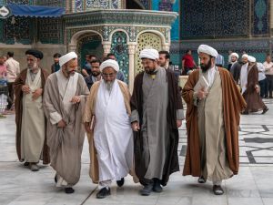 جدل حول مشروع “الكعبة الجديدة"