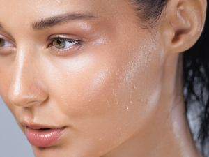 خطة 24 ساعة لبشرة متوهجة قبل الاحتفال