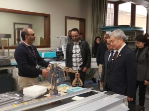 الجامعة الأمريكية بالقاهرة تستقبل وفد رفيع المستوى من جامعة الصين للاتصالات