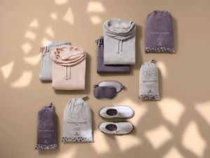 طيران الإمارات ترتقي بتجربة السفر على الدرجة الأولى عبر مجموعة متكاملة من لمسات الراحة والاسترخاء