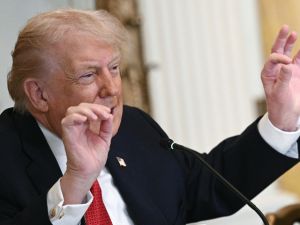 "This Is Dangerous": Trump reacts to Britain’s China reset