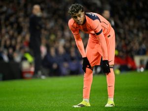 لامين يامال يخطف الأضواء مع برشلونة