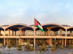 شركة "أصداء بي سي دبليو-الأردن" تعلن شراكتها في مجال الاتصال المؤسسي مع مجموعة المطار الدولي