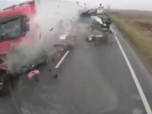 حوادث الطرق تودي بحياة مشجعين يونانيين في طريقهم إلى مباراة ليون