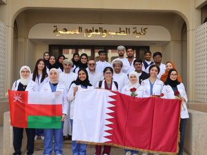 طلاب وايل كورنيل للطب - قطر يزورون عُمان في إطار برنامج تعلُّم الخدمة الطبية