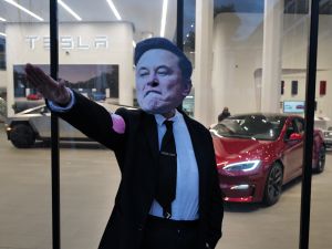 إيلون ماسك يطالب بـ134 مليار دولار من أوبن إيه.آي ومايكروسوفت