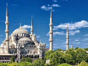 فلاي دبي تطلق باقات عطلات على وجهات مختارة ضمن شبكتها العالمية