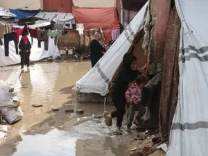 معاناة غزة