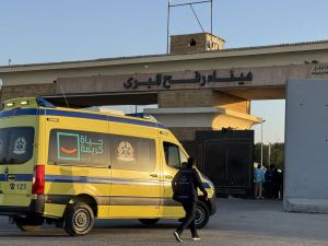 Rafah crossing reopens for limited movement as Gaza ceasefire takes hold