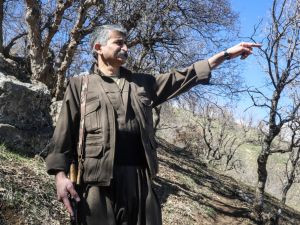 Trump offers Kurds military backing to challenge Iran