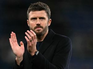 بيكهام: كاريك جلب الهدوء الذي افتقده مانشستر يونايتد