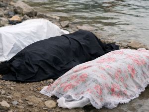 العراق.. مصرع 3 نساء بينهنّ عروس إثر سقوط سيارتهنّ في نهر